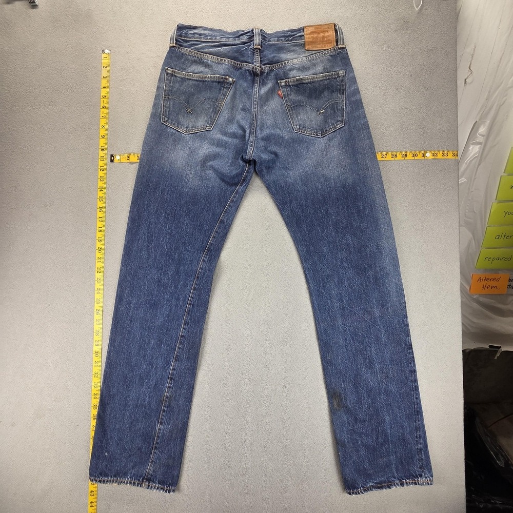 Levis 501 Jeans Mens 33x34 Blue Selvedge LVC Whiskers Button Fly - Picture 2 of 16